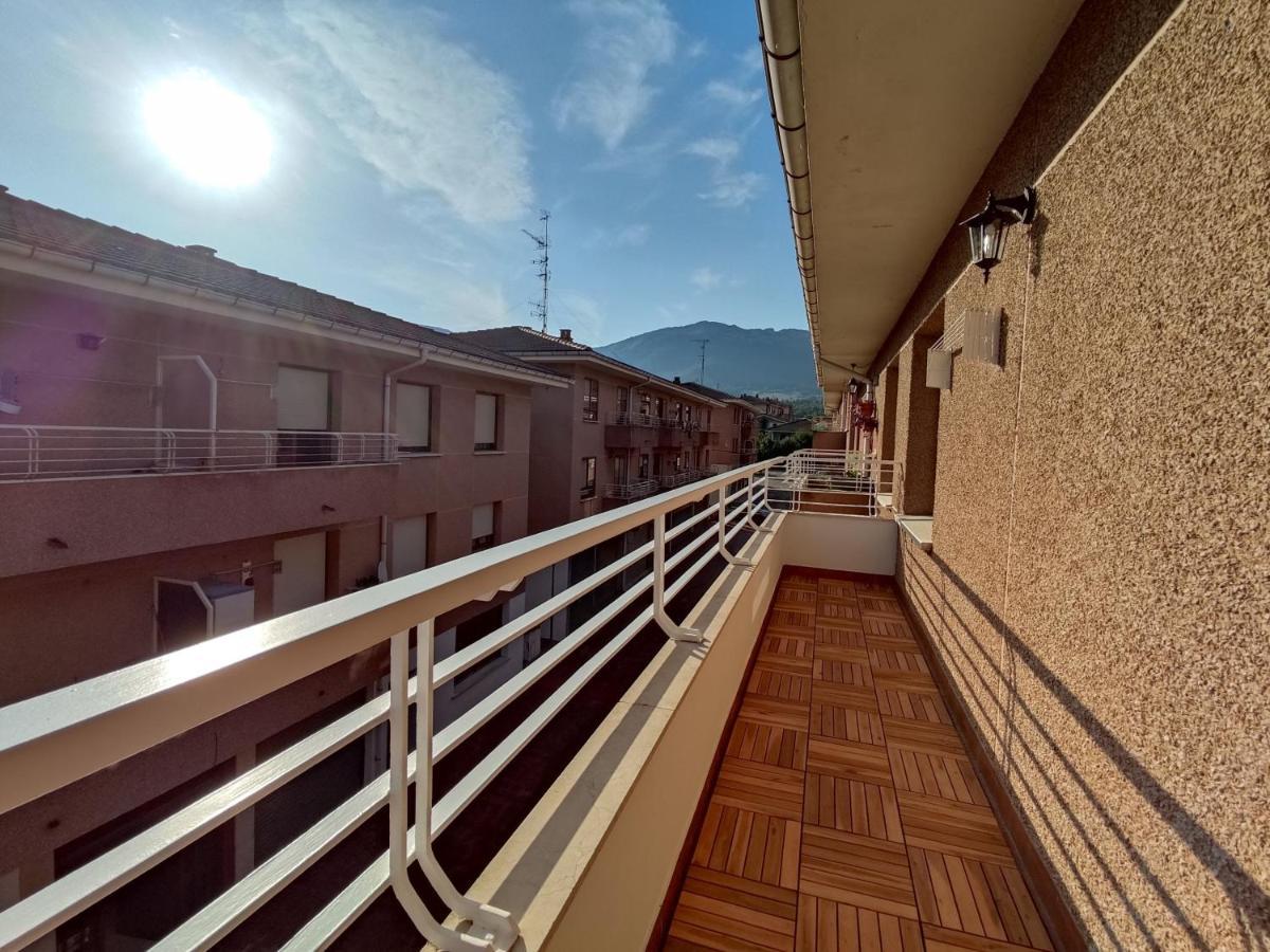 Acogedor Apartamento Junto A La Plaza 维拉桑纳·德·梅纳 外观 照片