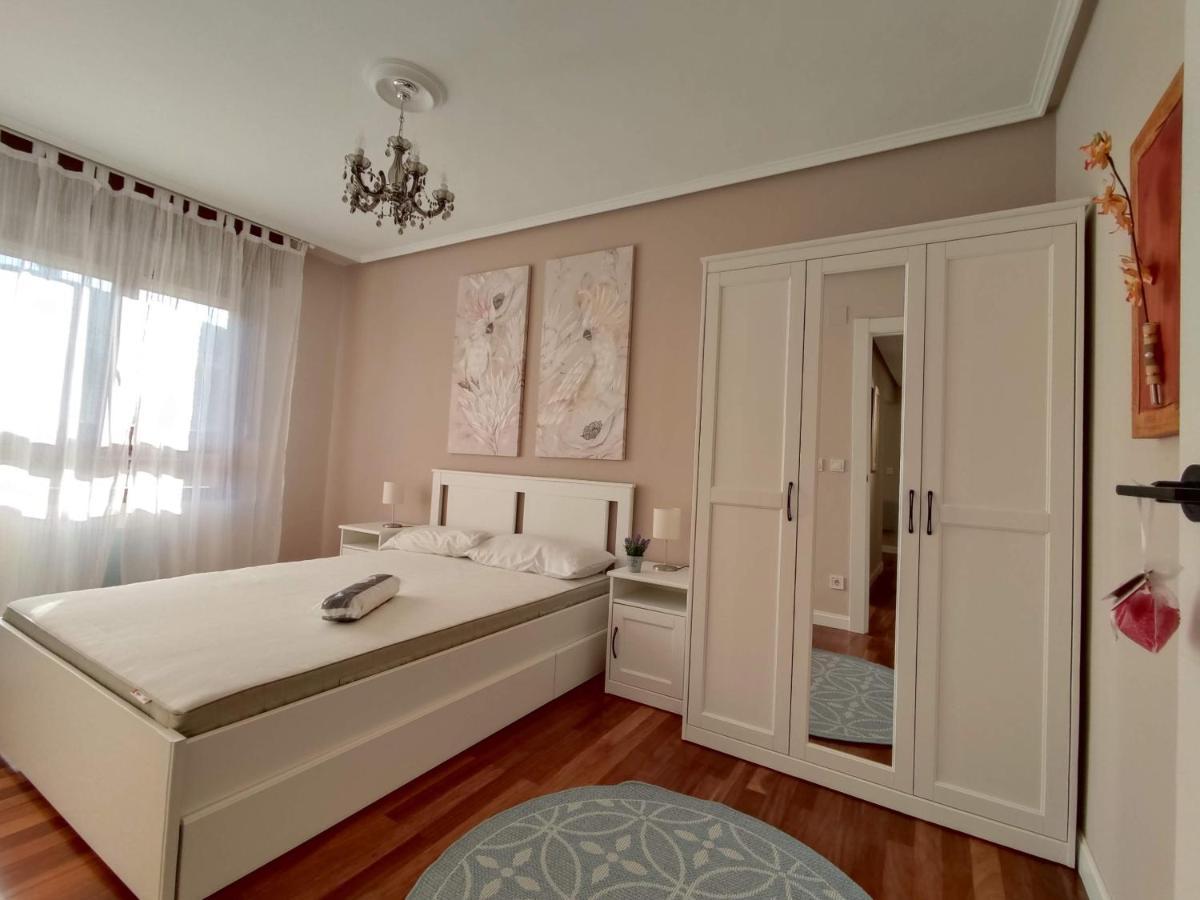 Acogedor Apartamento Junto A La Plaza 维拉桑纳·德·梅纳 外观 照片
